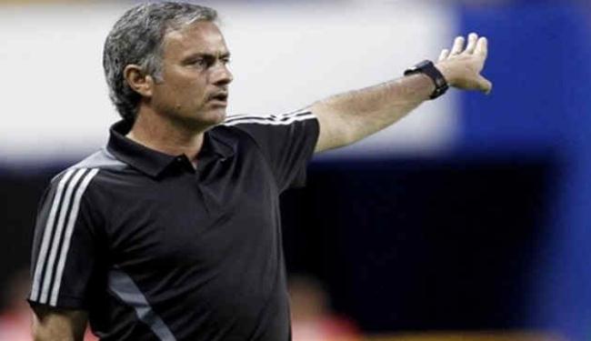 جماهير ريال مدريد تلقي باللوم على مورينيو في أزمة الفريق
