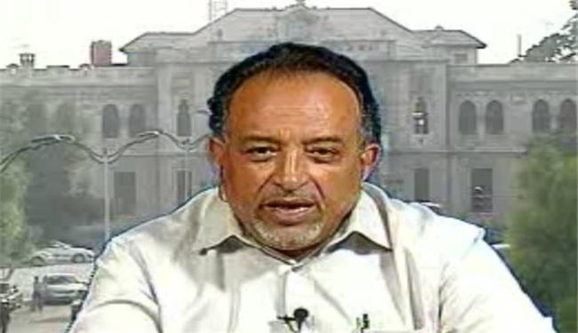 صالح يريد ثوريث حكمه والافلات من العقاب  