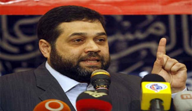 حماس تدعو عباس لإستراتيجية نضالية أو الاعتزال