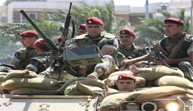 جيش لبنان يوقف شاحنات تهريب بضائع لسوريا 