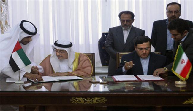 ايران والامارات توقعان مذكرة تفاهم للتعاون القنصلي