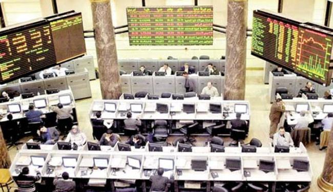 مؤشر بورصة مصر يهبط لأدنى مستوياته