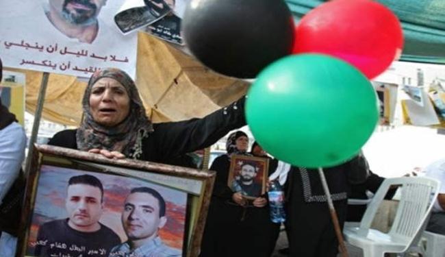 ما يؤخذ بالقوة لن يسترد الا بالقوة