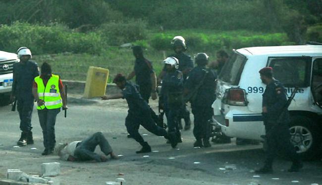 المنامة تعتقل مواطنين من الطرقات أصغرهم 15 عاماً