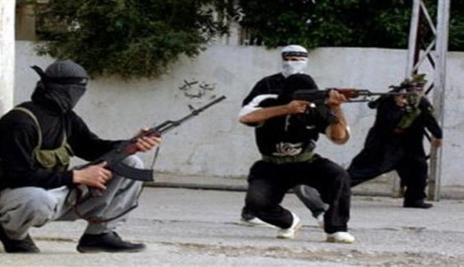 فرنسا تدعم مسلحين لشن هجمات في سوريا