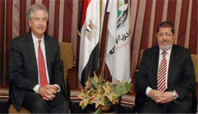 دبلوماسي اميركي يزور حزب الاخوان بمصر