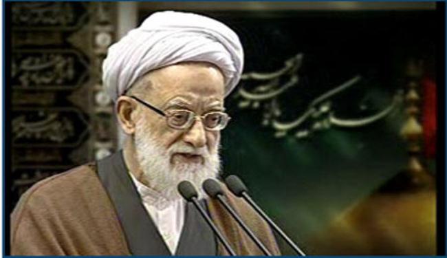 امامي كاشاني: العدو يحاول المس باستقلال ايران وتقدمها