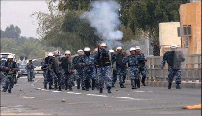 الامن البحريني يحاصر الدراز ويقمع مسيرات قبضة الثائرين