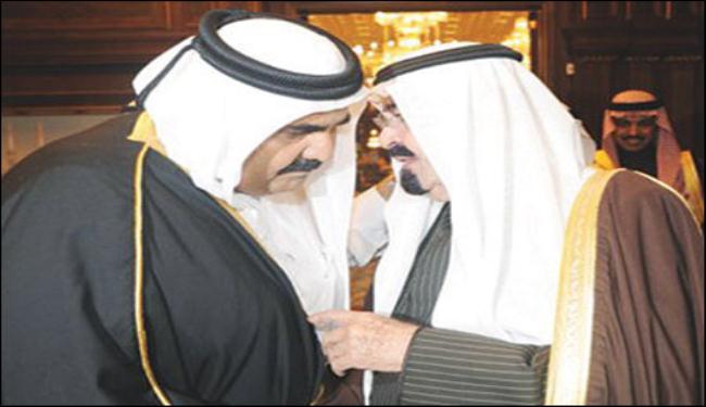 التايمز: الرياض والدوحة تمولان المعارضة السورية  