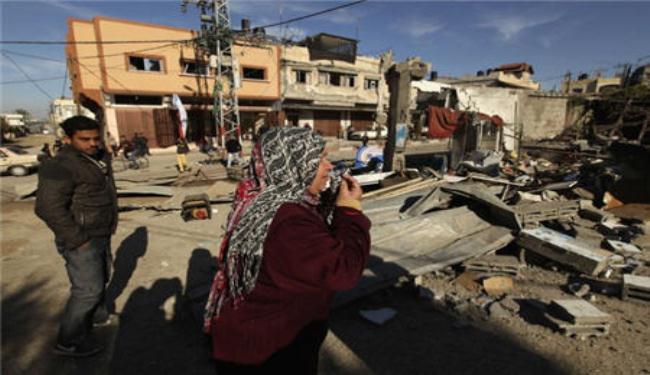  اصابة فلسطينيين بسلسلة غارات اسرائيلية على غزة 	 