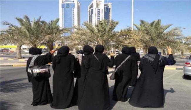 حرائر البحرين يتجهن نحو ميدان الشهداء بذكرى الثورة