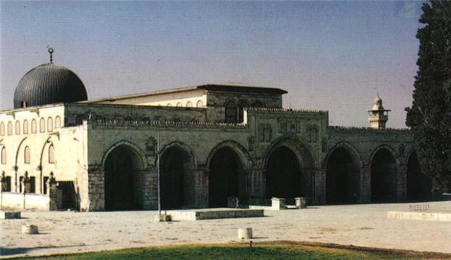 متطرفون يهود يطالبون بإقتحام المسجد الأقصى