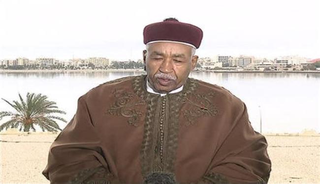 السنوسي: نحاول بناء ليبيا ديموقراطية
