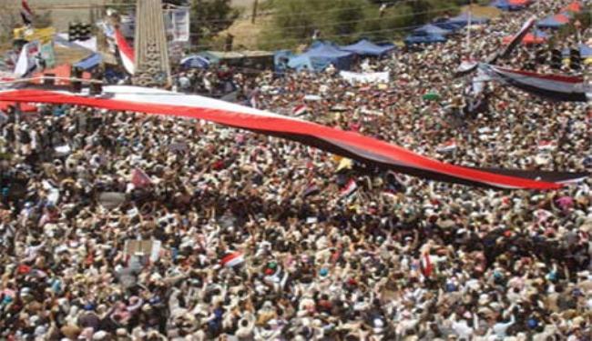 قوى جنوبية تنسحب من ساحة التغيير بصنعاء