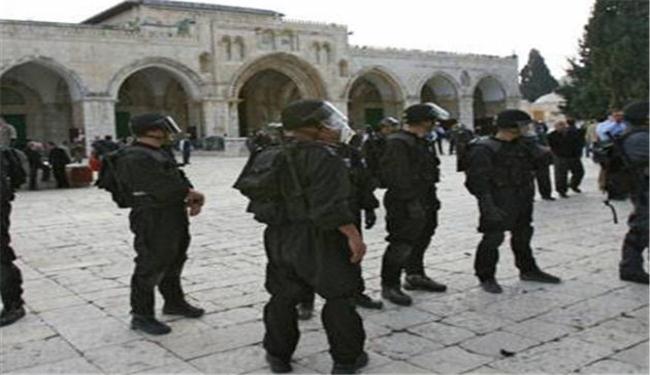 الاحتلال يشدد اجراءاته الامنية بالقدس وضواحيها