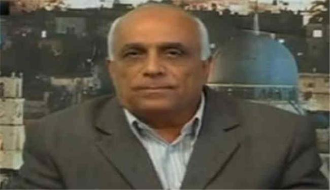 على الفلسطينيين التواصل مع الشعوب العربية الثائرة