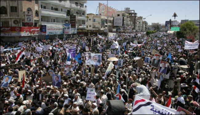 ثورة اليمن مستمرة رغم بقاء النظام بفعل اميركا والسعودية