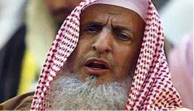 افتاء بهدم الكنائس خدمة للمشروع الاميركي والاسرائيلي