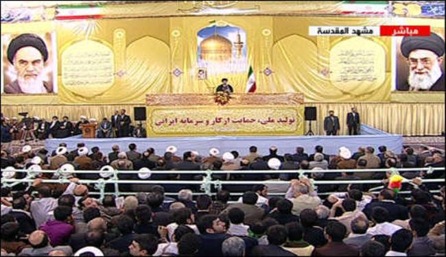 قائد الثورة: الحظر الغربي ادى الى تطور البلاد اقتصاديا وعلميا