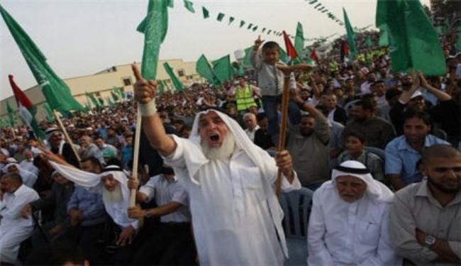 عشرات الالاف بغزة يشاركون بمسيرة القدس العالمية