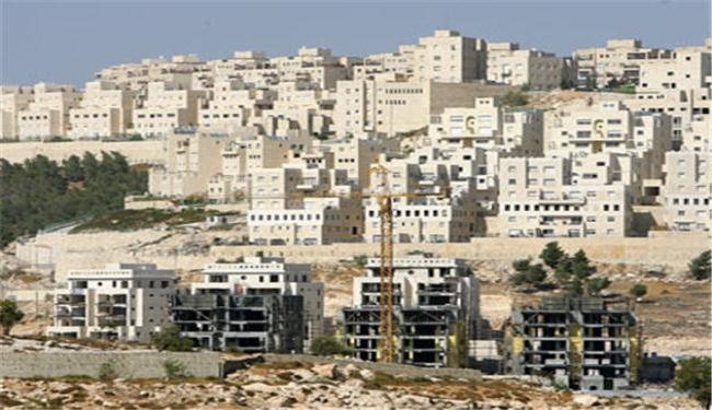 الفلسطنيون متمسكون بأرضهم مهما فعل نتنياهو