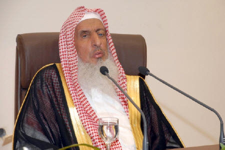 مخالفان تعطیلی کار هنگام نماز 