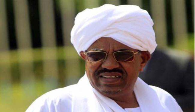 البشير يتعهد بإزاحة نظام الحركة الشعبية من جنوب السودان