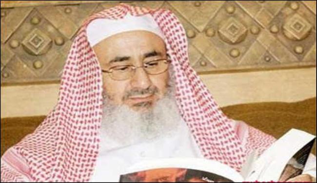 ملك السعودية يقيل احد مستشاريه بعد اتهامه بتشجيع الاختلاط