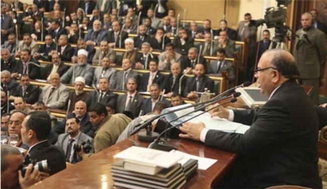 دعوات لعقد جلسة لبرلمان مصر لبحث اتهامات بتزوير الانتخابات