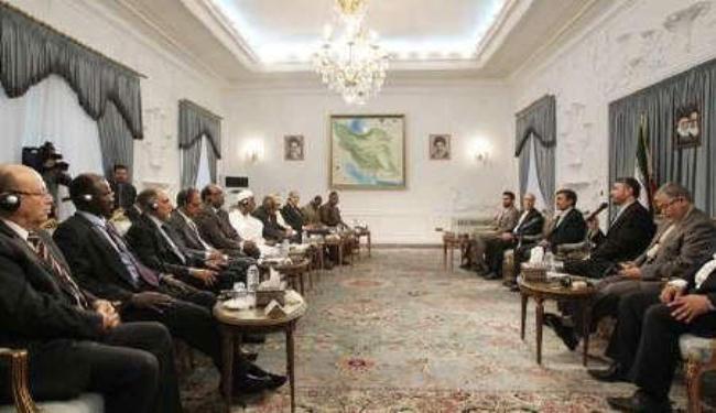 احمدي نجاد يدعو للتحرك باتجاه نظام عالمي عادل 