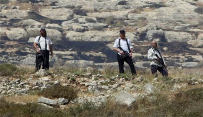 مستوطنون ينفذون اعتداءات مسلحة على قرى نابلس