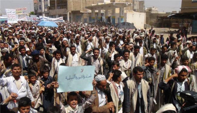 اليمنيون يتظاهرون ضد التدخلات الاميركية والسعودية ببلادهم