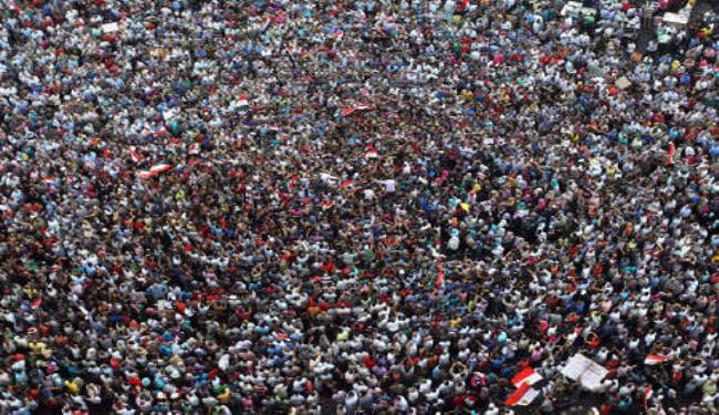 العفو الدولية وهيومن رايتس تنتقدان الأحكام بقضية مبارك