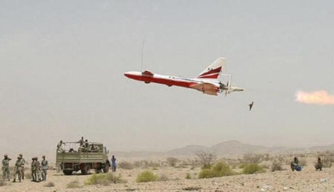 ايران تعلن إنتاج طائرة استطلاع محلية تعمل بدون طيار