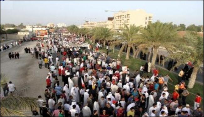 مسيرات كبرى في البحرين رفضا لتهديدات الملك
