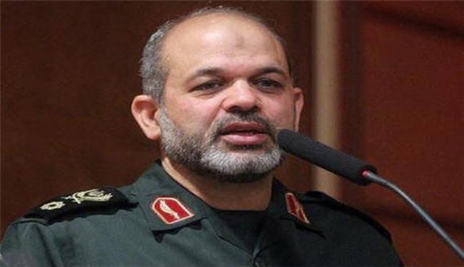 ايران تدشن خط انتاج صناعي لمنظومات صواريخ مضادة للدروع