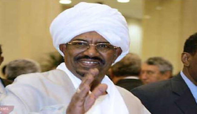 حكومة جديدة تفرضها سياسة التقشف تقسم اليمين في السودان