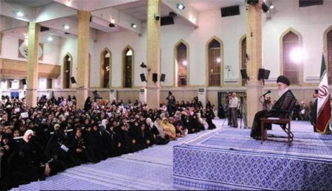 كلمة الإمام الخامنئي في المؤتمر العالمي للمرأة والصحوة الإسلامية