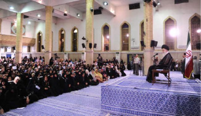 قائد الثورة: ايران اليوم اقوى 100 مرة مما كانت عليه قبل 30 سنة  