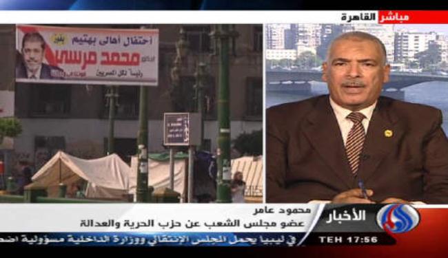نائب مصري يؤكد إستمرار الثورة ووقوف الشعب مع الرئيس