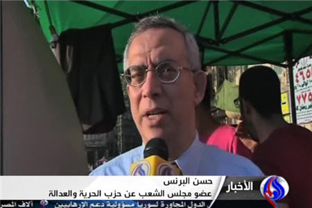 پافشاری مصریها بر ضرورت لغو متمم قانون اساسی
