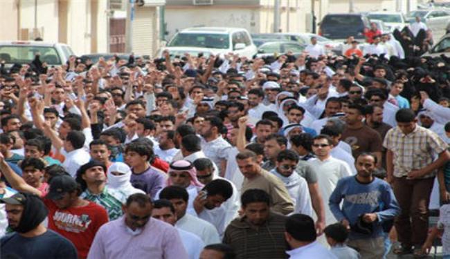 تظاهرات بالقطيف للتنديد باسخدام الرصاص ضد المحتجين
