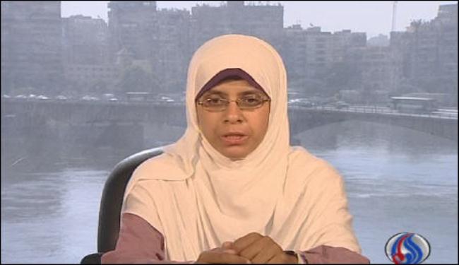 سياسية مصرية: ترحيب سياسي وشعبي وعسكري بقرارات مرسي