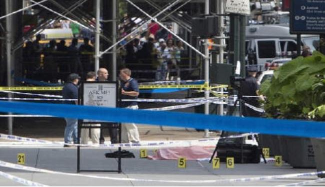 مطلق النار بنيويورك موظف غاضب قتل شخصا واصاب 9