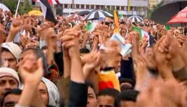 مسيرات بانحاء اليمن تطالب بتحقيق مطالب الثورة