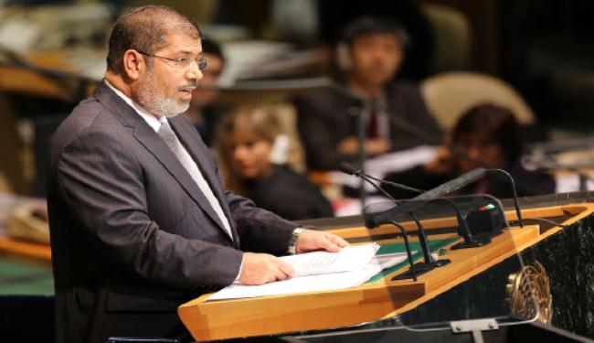 مرسي يعارض التدخل العسكري في سوريا 