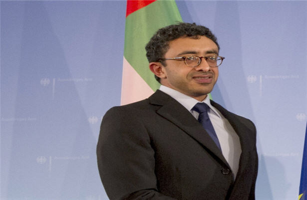 شیخ اماراتی: جلوی اخوان را بگیرید