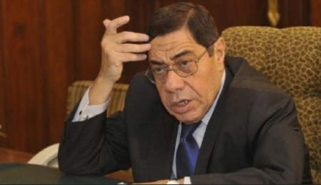 مرسي يقرر بقاء النائب العام في منصبه
