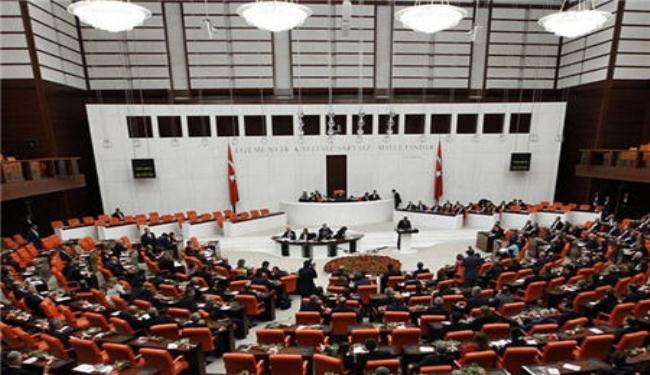محلل سياسي: الانتخابات المبكرة بتركيا صعبة