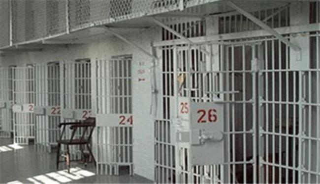 هروب نحو 120 سجينا ليبيا بعد ألقى الحارس المفاتيح إليهم